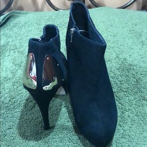 Black high heeled DV booties